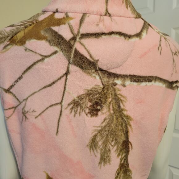 Cabela's Camo Fleece Vest Realtree Pink Women's Doe Camp Side Pockets Size L - Picture 5 of 9
